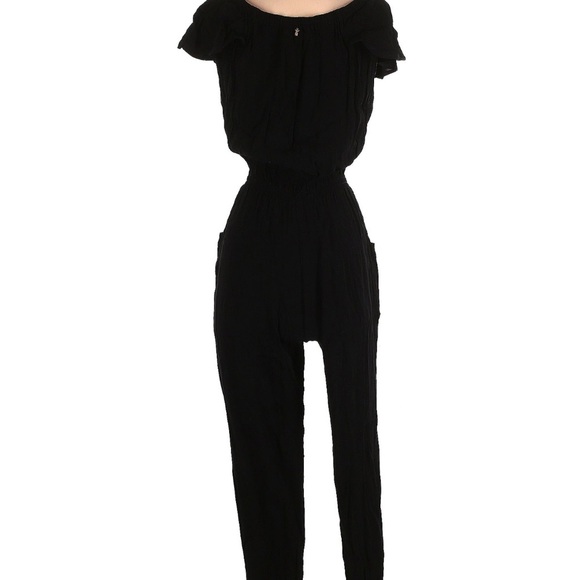 BEACHGOLD Black Jumpsuit with Defined Waistline - Picture 3 of 4
